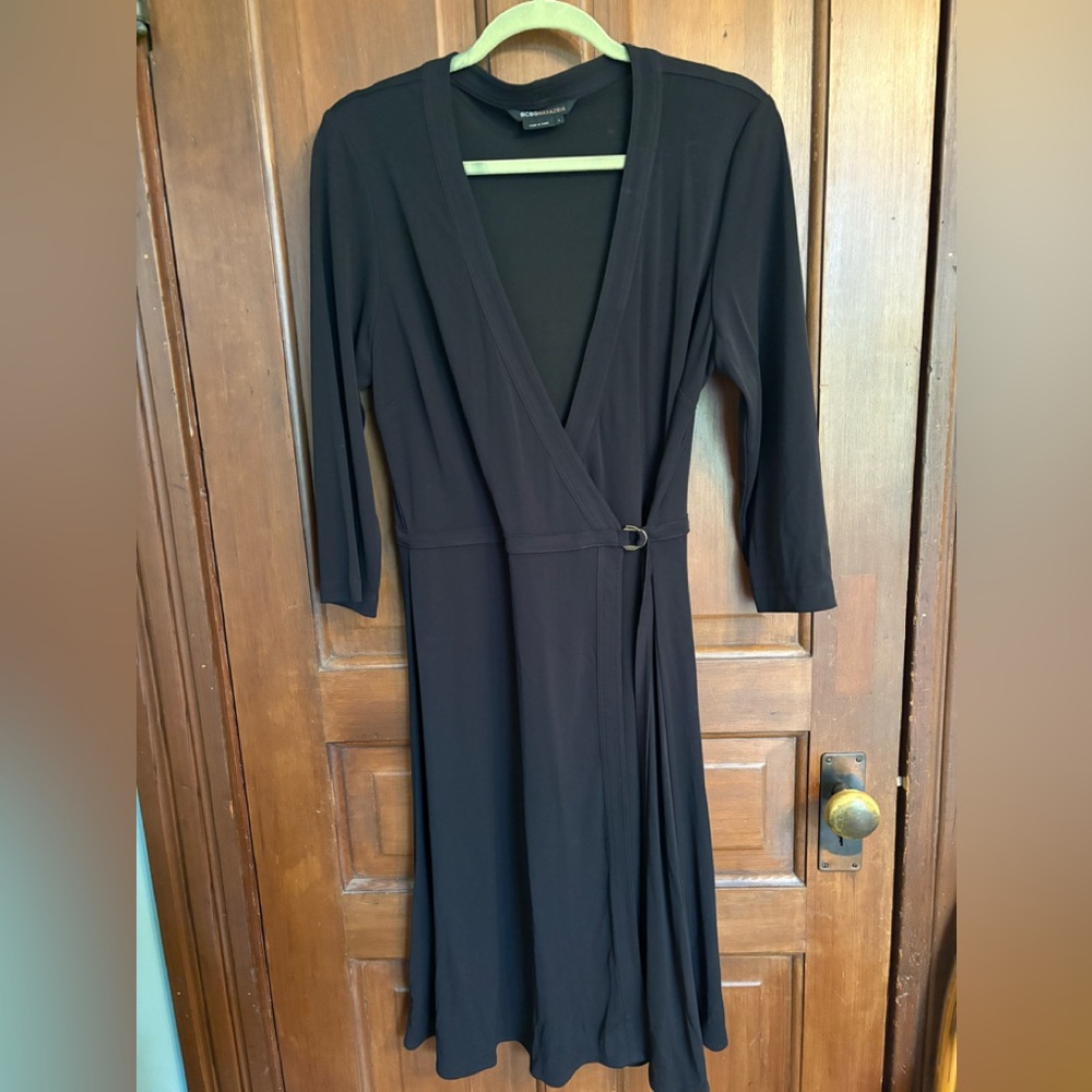 BCBGMAXAZRIA Black wrap dress with 3/4 Sleeves - size L